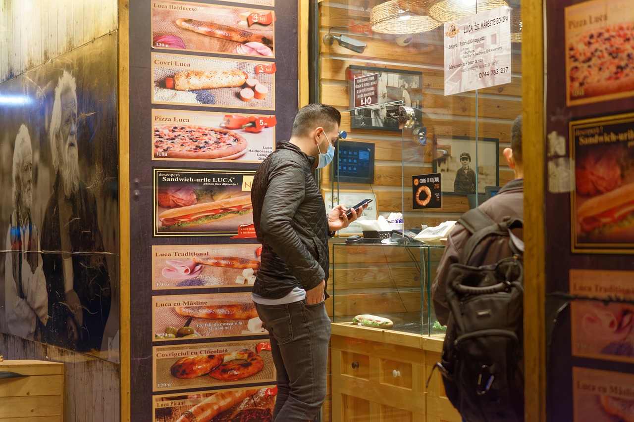 Est-ce que je peux payer une pizza avec un ticket-restaurant ?